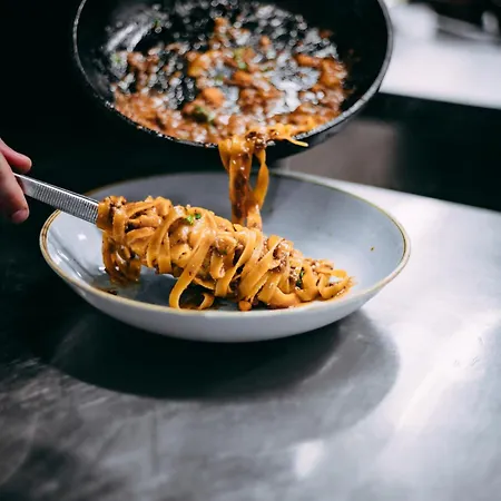 Second Life In - Zala With Private Parking And Shuttle Service Hotel 3*