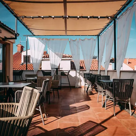 Second Life In - Zala With Private Parking And Shuttle Service 3* Piran