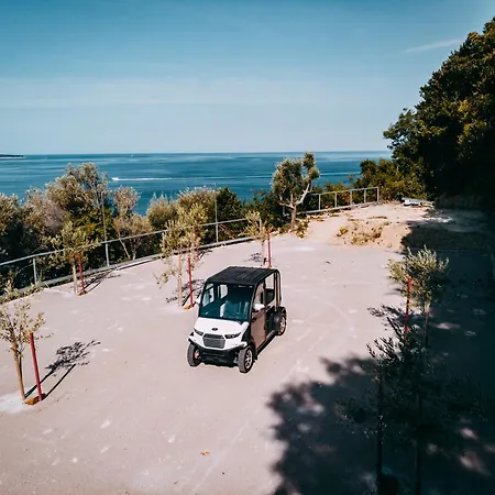 Second Life In - Zala With Private Parking And Shuttle Service Hotel