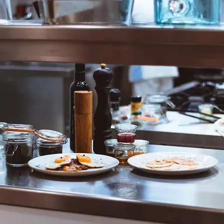 酒店 Second Life In - Zala With Private Parking And Shuttle Service 皮兰