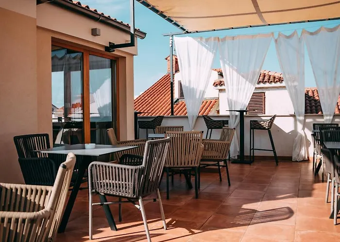 Second Life In - Zala With Private Parking And Shuttle Service 3* Piran