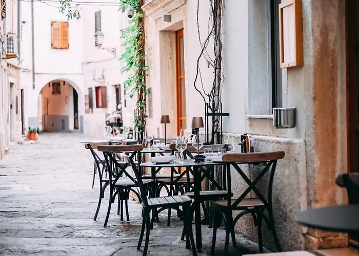 Hotel Second Life In - Zala With Private Parking And Shuttle Service