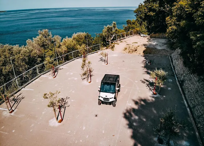 Second Life In - Zala With Private Parking And Shuttle Service