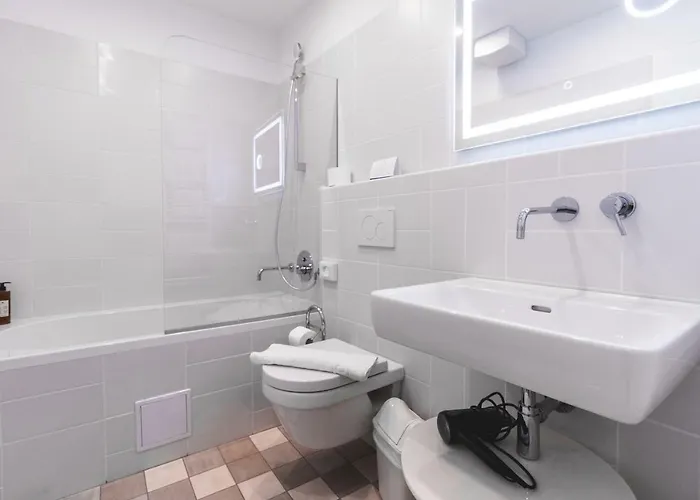 Second Life In - Zala With Private Parking And Shuttle Service Szálloda 3*