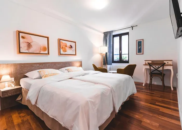 Second Life In - Zala With Private Parking And Shuttle Service Szálloda 3*