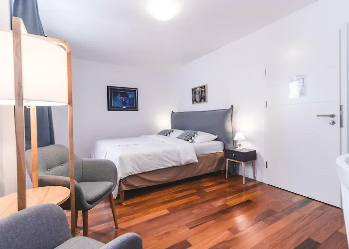 Second Life In - Zala With Private Parking And Shuttle Service מלון פיראן